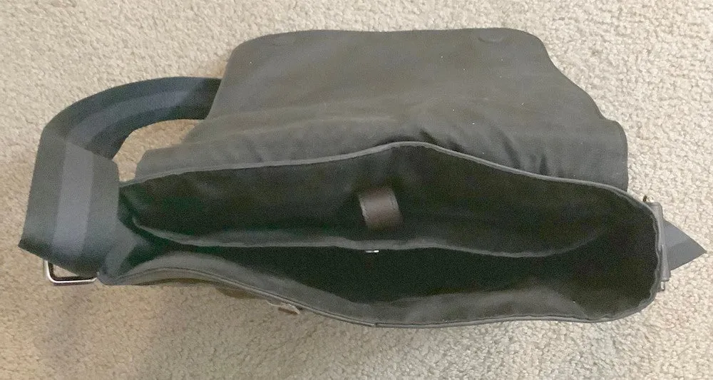 Coach Men's Charles F72362 Brown Leather Messenger Bag Used
