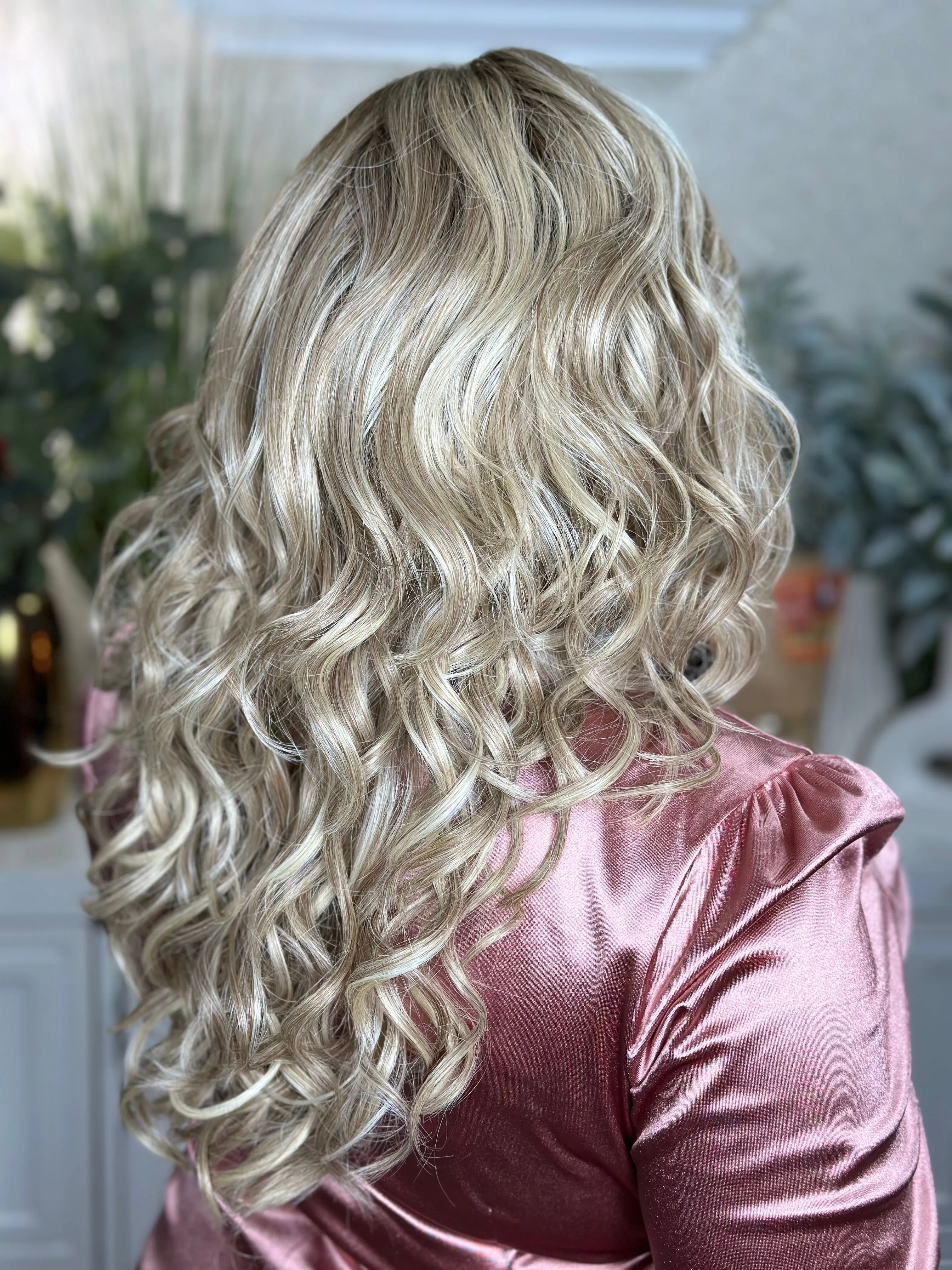 GORGEOUS GODDESS - Frosted Blonde