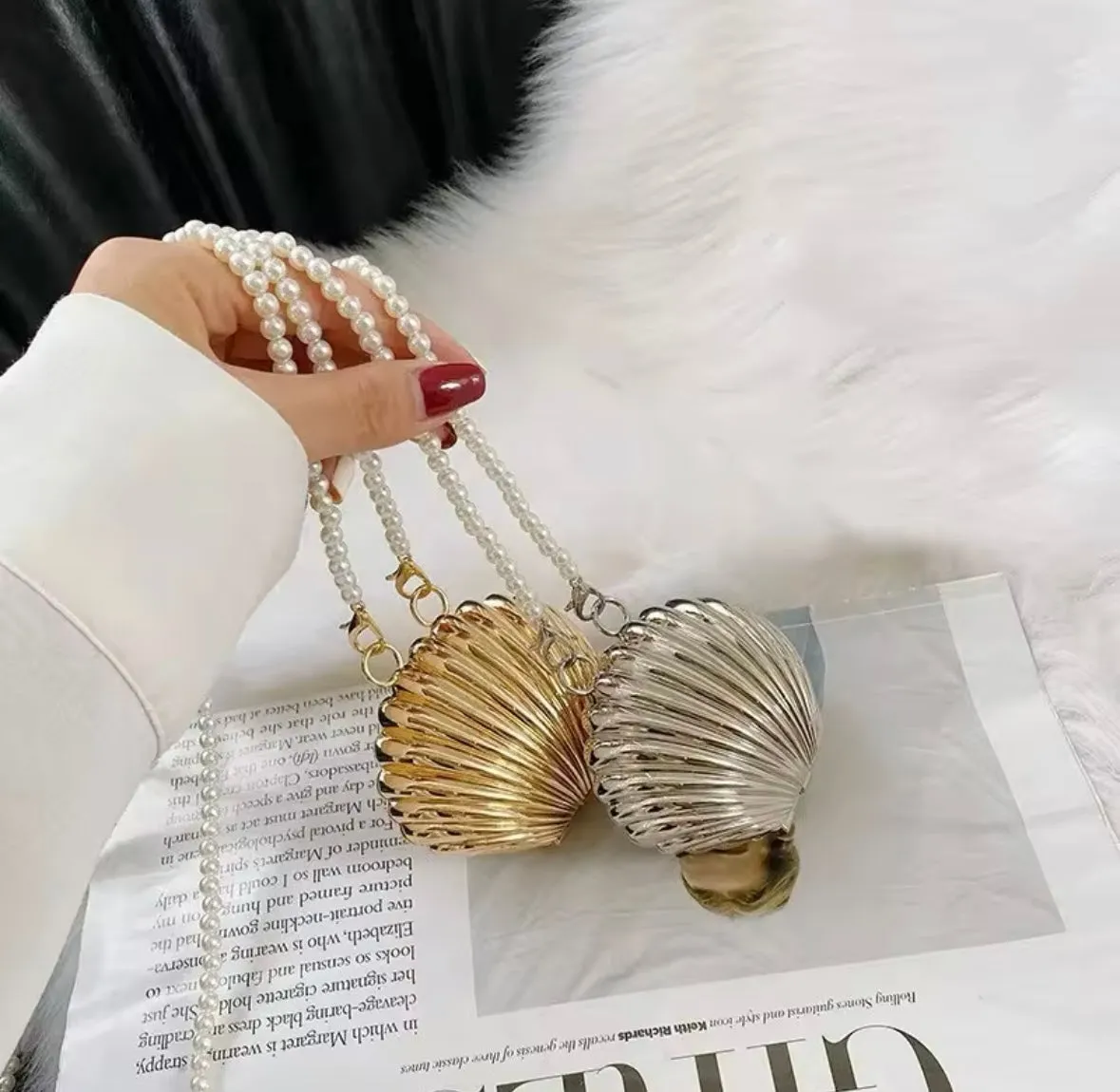 Seashell mini bag